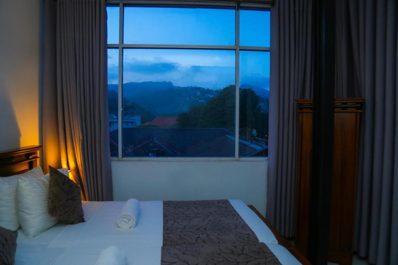 Kandy Tower Inn Exterior photo