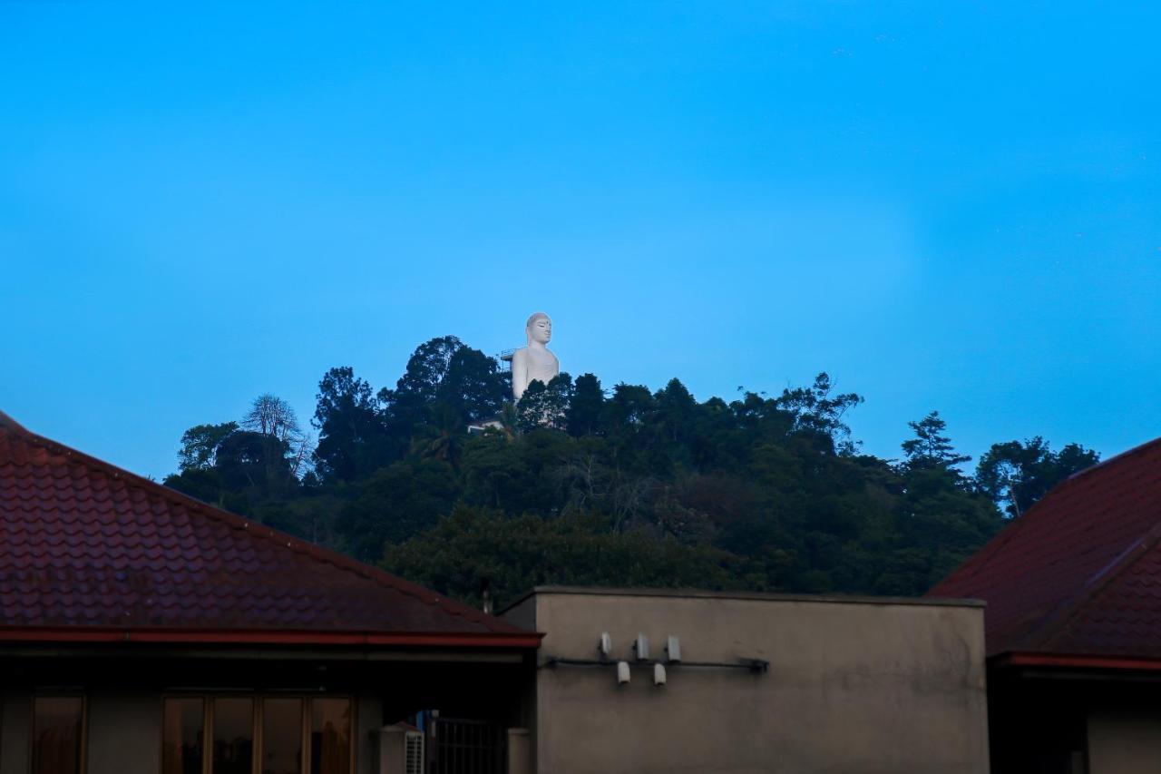 Kandy Tower Inn Exterior photo